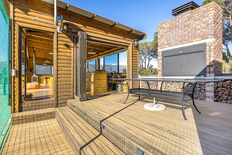 5 Bedroom Property for Sale in Somerset West Rural Western Cape